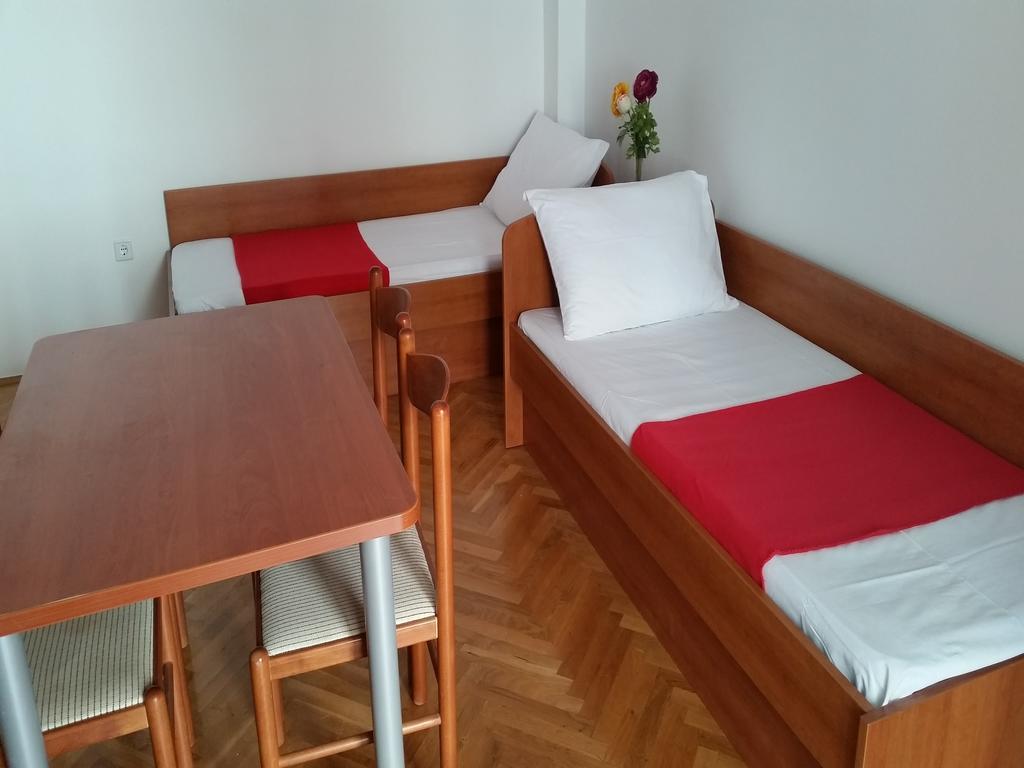 Apartments Marija Novalja Exterior photo
