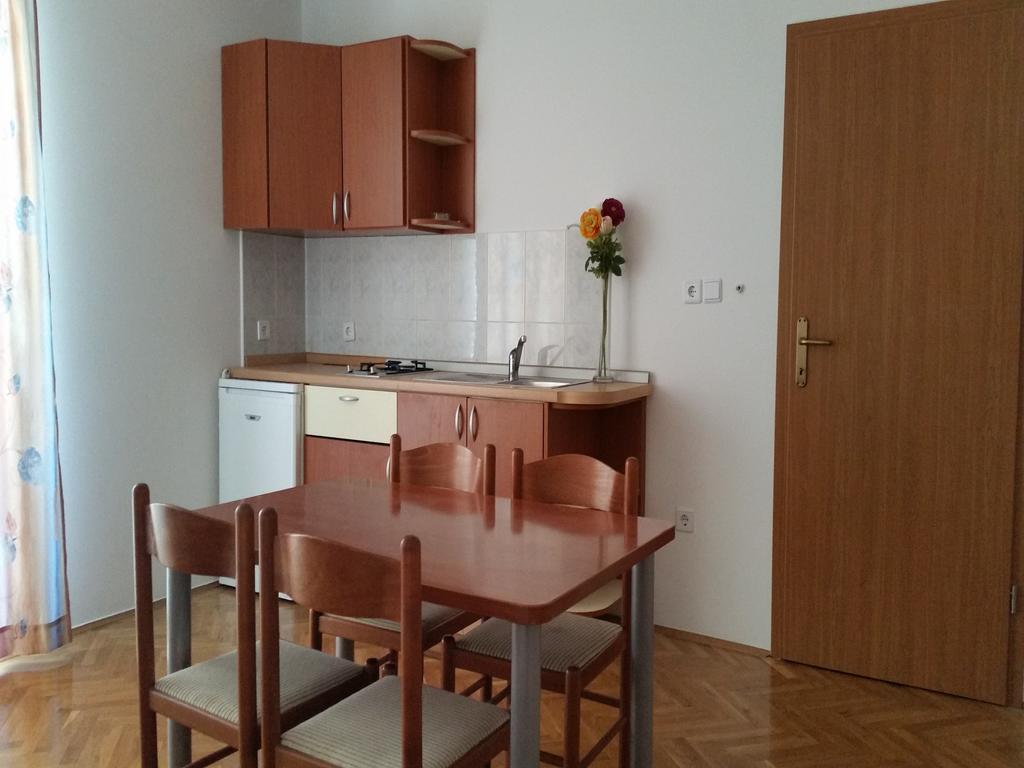 Apartments Marija Novalja Exterior photo
