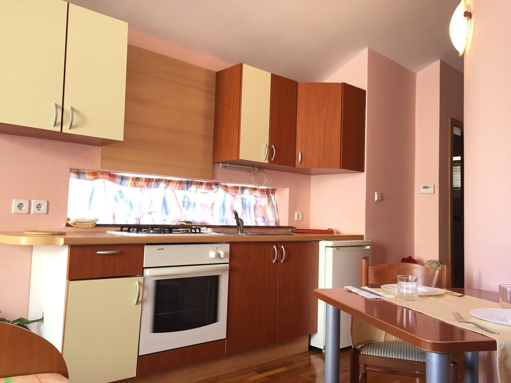 Apartments Marija Novalja Exterior photo